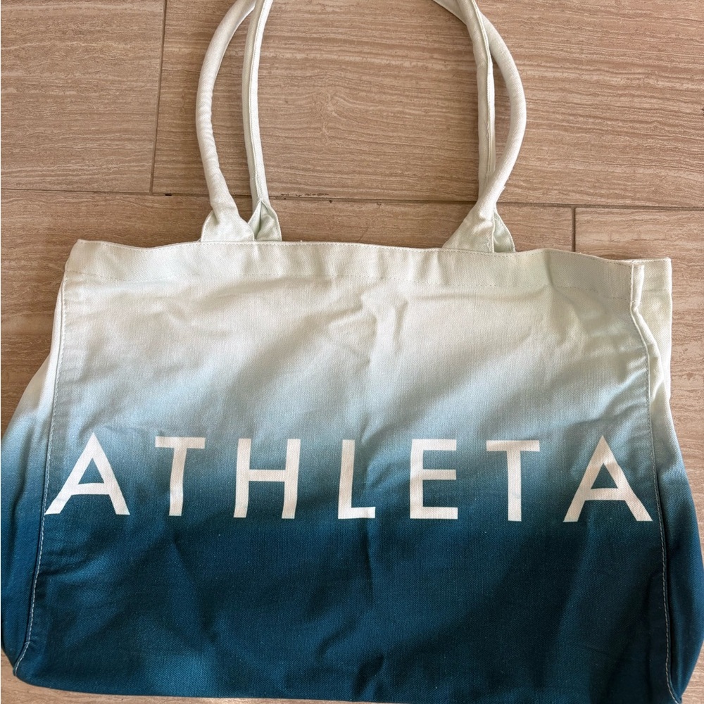 NWOT Athleta Teal and White Ombre Tote